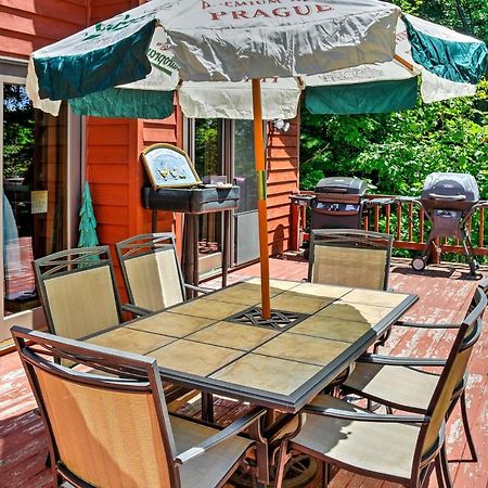 Roomy House On 2 Acres - 2 Mi To Egg Harbor Beach! Bagian luar foto