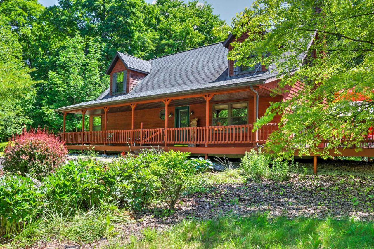 Roomy House On 2 Acres - 2 Mi To Egg Harbor Beach! Bagian luar foto