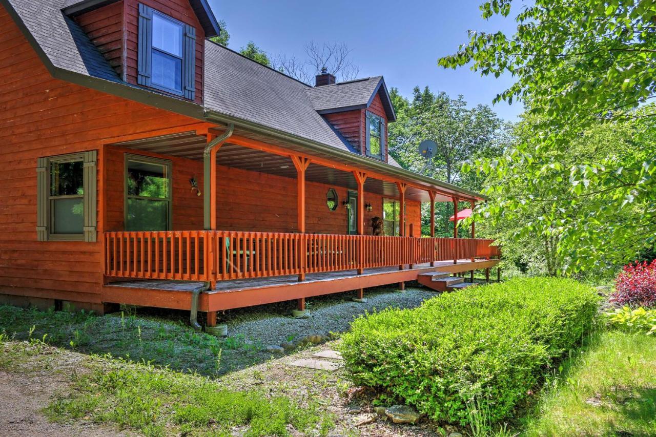 Roomy House On 2 Acres - 2 Mi To Egg Harbor Beach! Bagian luar foto